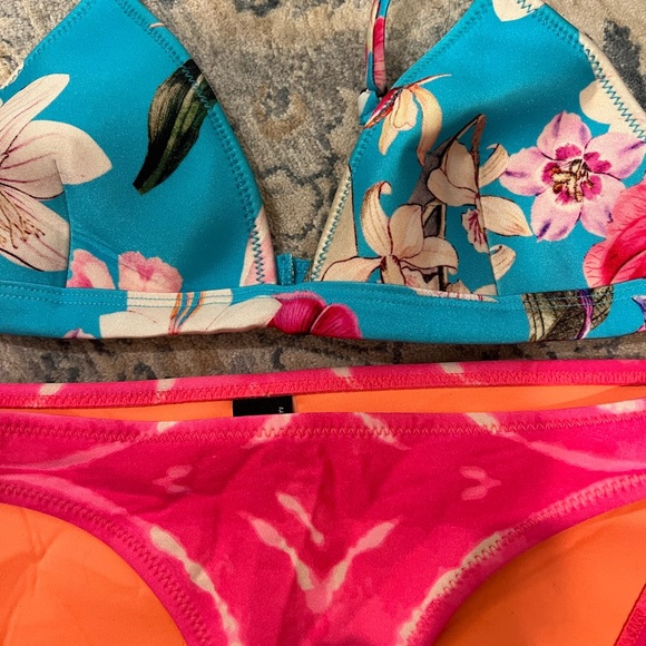Triangl swim neoprene bikini - Picture 2 of 6